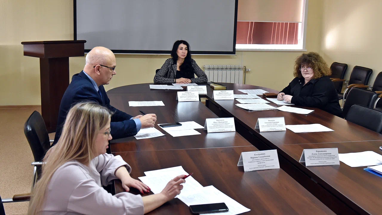 В Барнауле проведено совместное заседание рабочих групп по регулированию выплаты заработной платы и противодействию нелегальной занятости